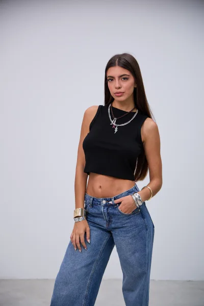 Top Megan Negro L26-3312