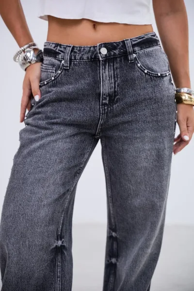 Denim Tachas Negro R01