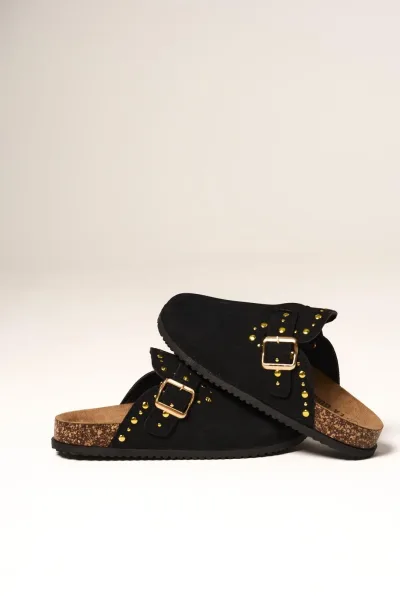 Zueco Tachas Negro  YY-02