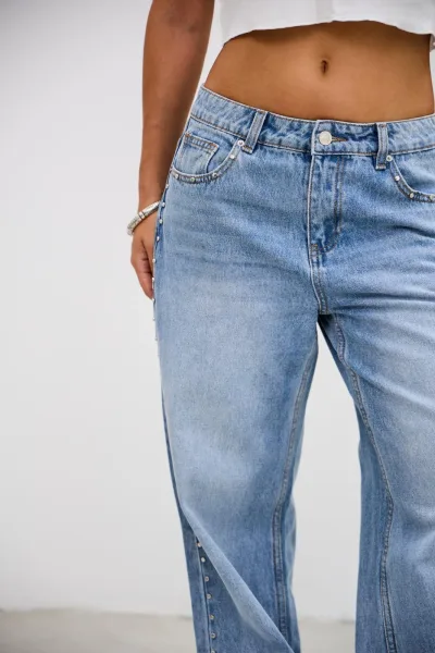 Denim Tachas Celeste R01