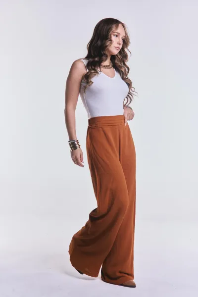 Pantalon Volver Camel L26-3032