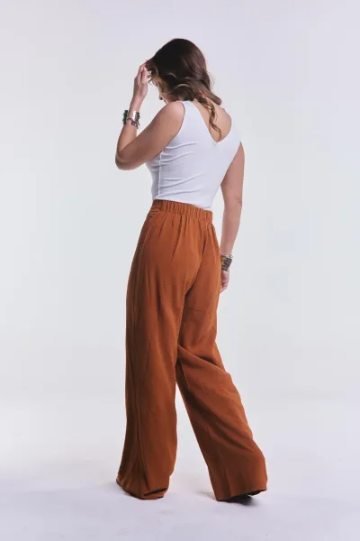 Pantalon Volver Camel L26-3032