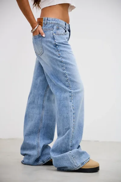 Denim Tachas Celeste R01