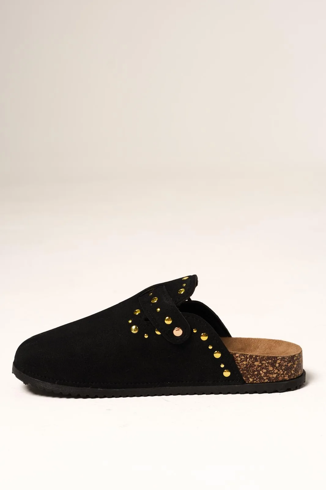 Zueco Tachas Negro  YY-02